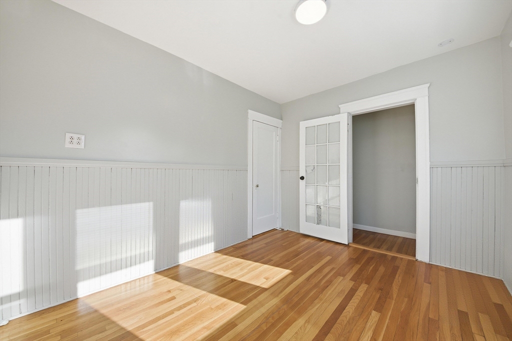 112 Harrison Street Worcester, MA 01604 - Photo 22 of 33