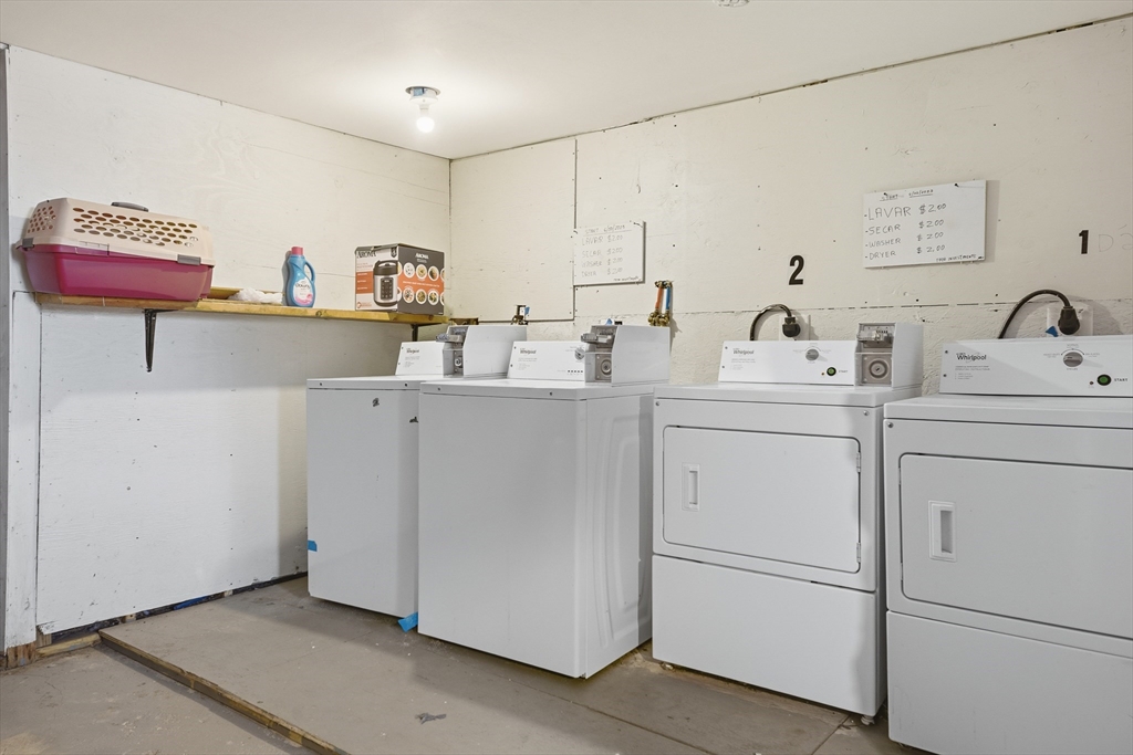 112 Harrison Street Worcester, MA 01604 - Photo 27 of 33