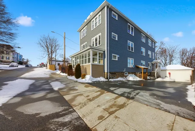 $799,900 | 112 Harrison Street, Worcester, MA 01604
