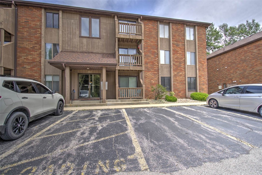 460 Woodside Trail, Unit A16 Decatur, IL 62521 - Photo 2 of 15