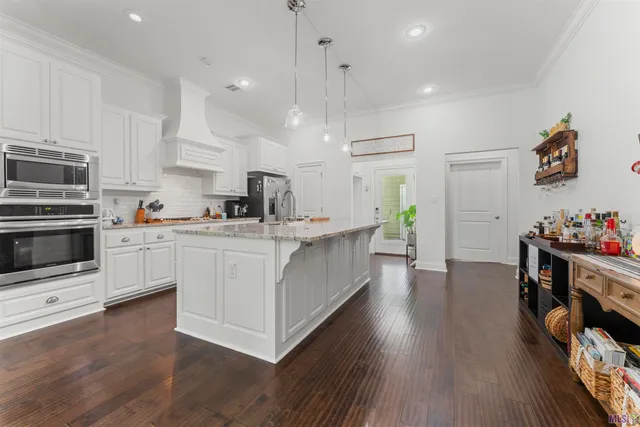 $424,900 | 1307 Americana Boulevard, Zachary, LA 70791