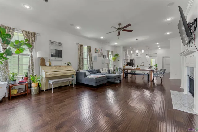 $424,900 | 1307 Americana Boulevard, Zachary, LA 70791