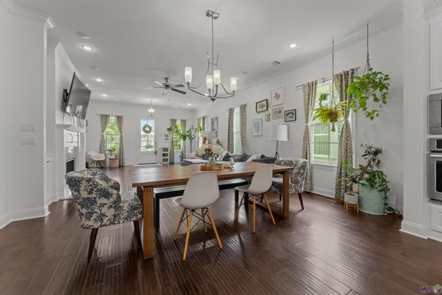 $424,900 | 1307 Americana Boulevard, Zachary, LA 70791