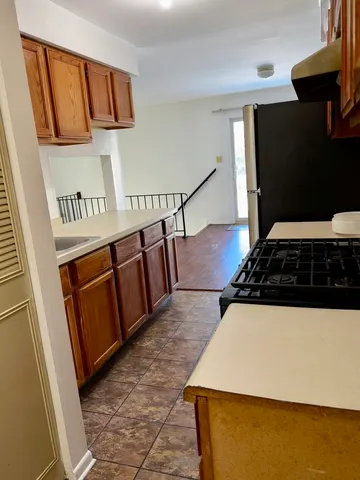 $103,900 | 19361 Oak Avenue, Unit 19361, Country Club Hills, IL 60478