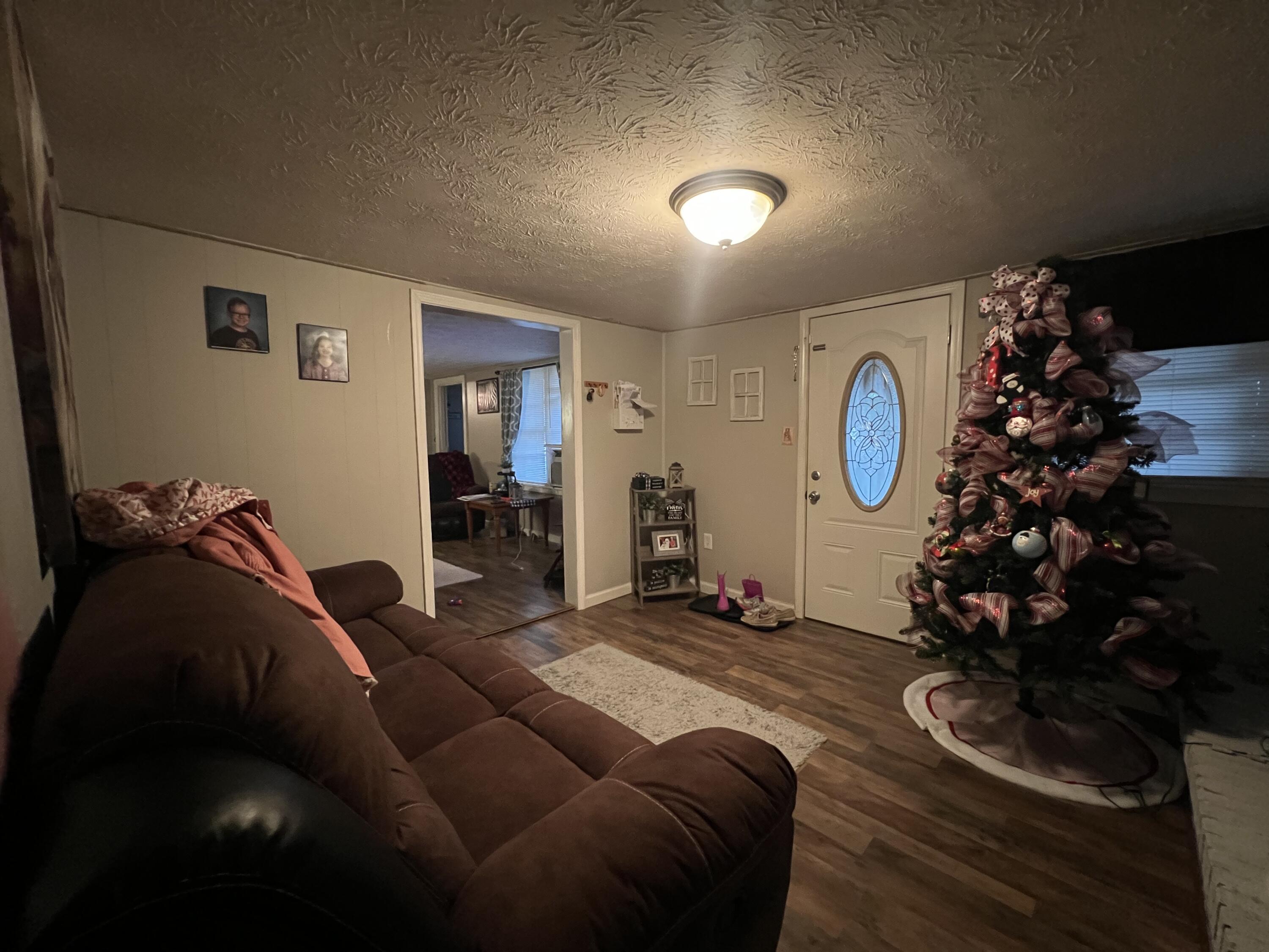 865 Sasser School Road London, KY 40744 - Photo 21 of 27 EC246B65-8E4A-4408-AB22-916F3F444C4C