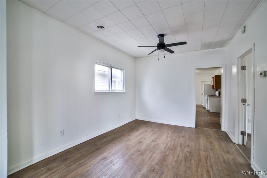 42 Buffum Street Buffalo, NY 14210 - Photo 14 of 32