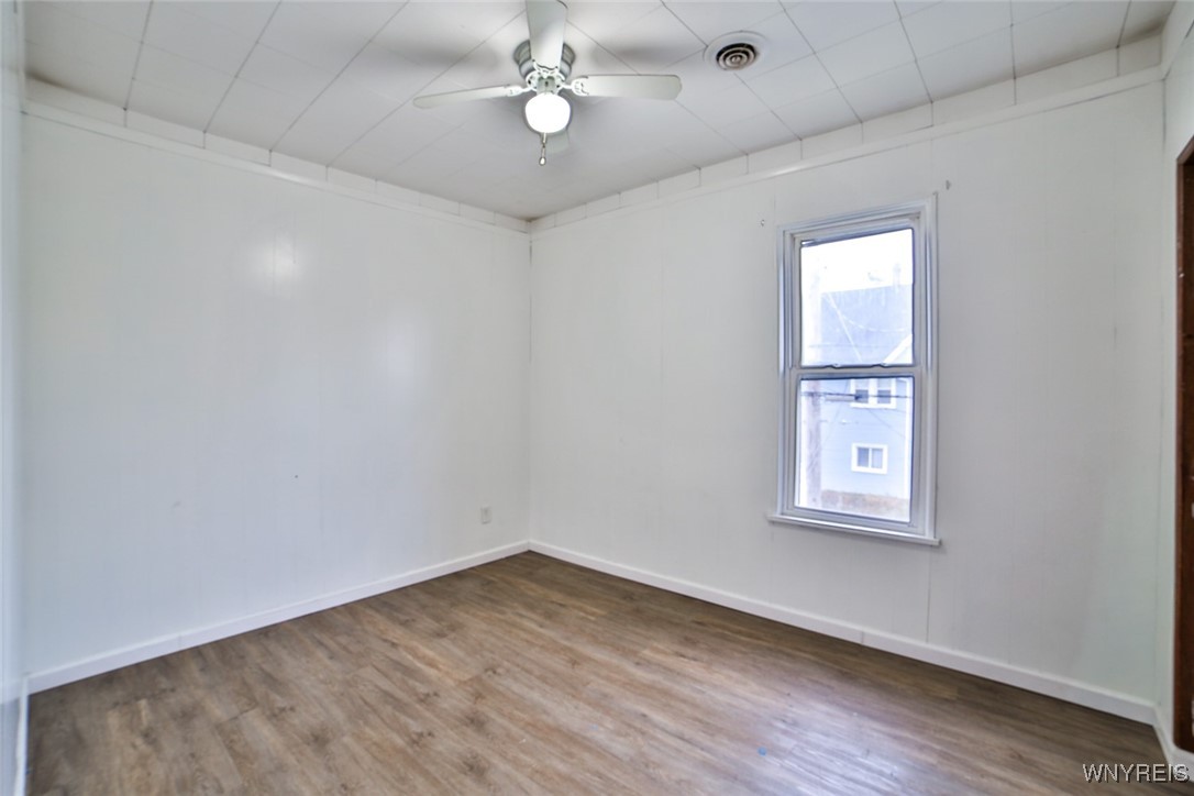 42 Buffum Street Buffalo, NY 14210 - Photo 21 of 32