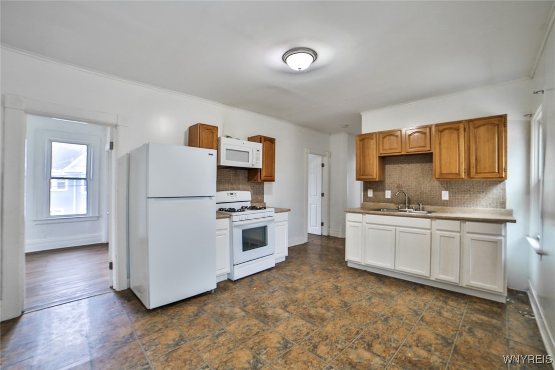 42 Buffum Street Buffalo, NY 14210 - Photo 25 of 32