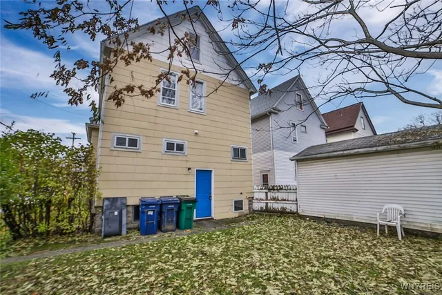$1,250 | 42 Buffum Street, Buffalo, NY 14210