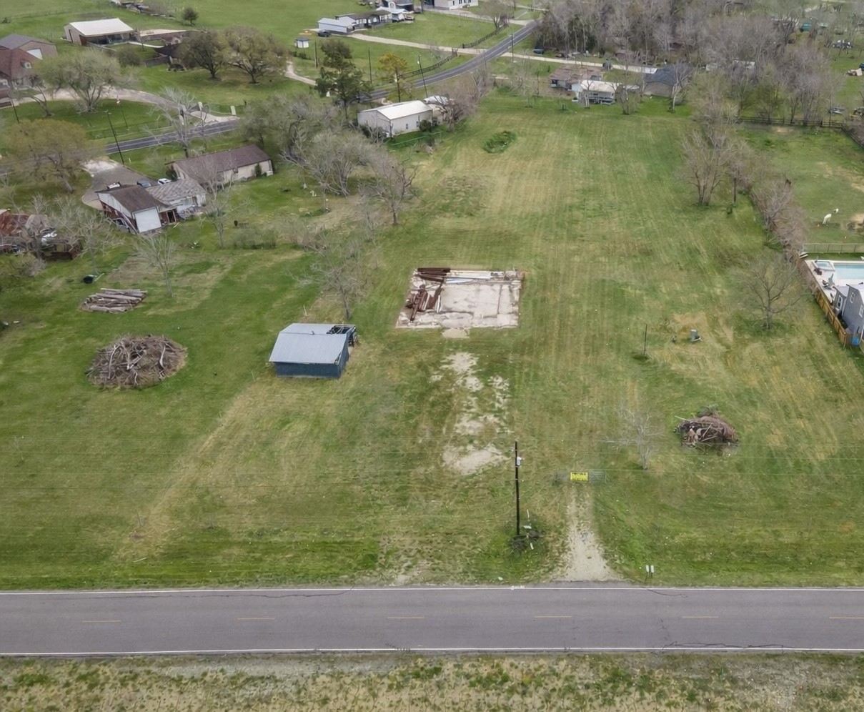 1925 County Road 543 Angleton, TX 77515 - Photo 4 of 9