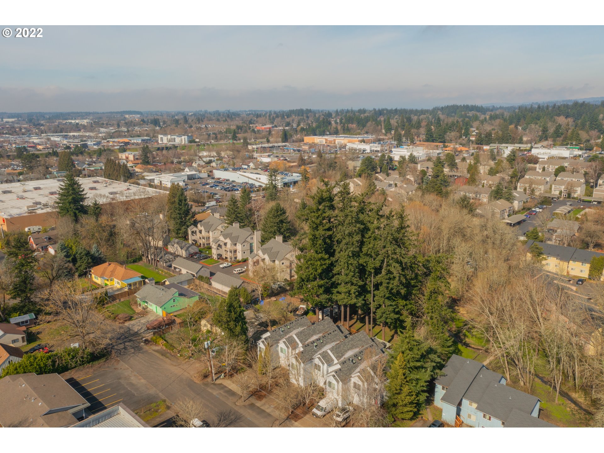 10463 Southwest Laurel Road Beaverton, OR 97005 - Photo 27 of 28 a view of city and mountain