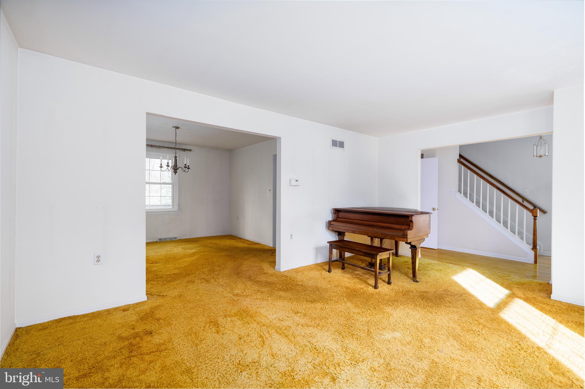 221 Rhett Lane Elkton, MD 21921 - Photo 6 of 22 Living room area