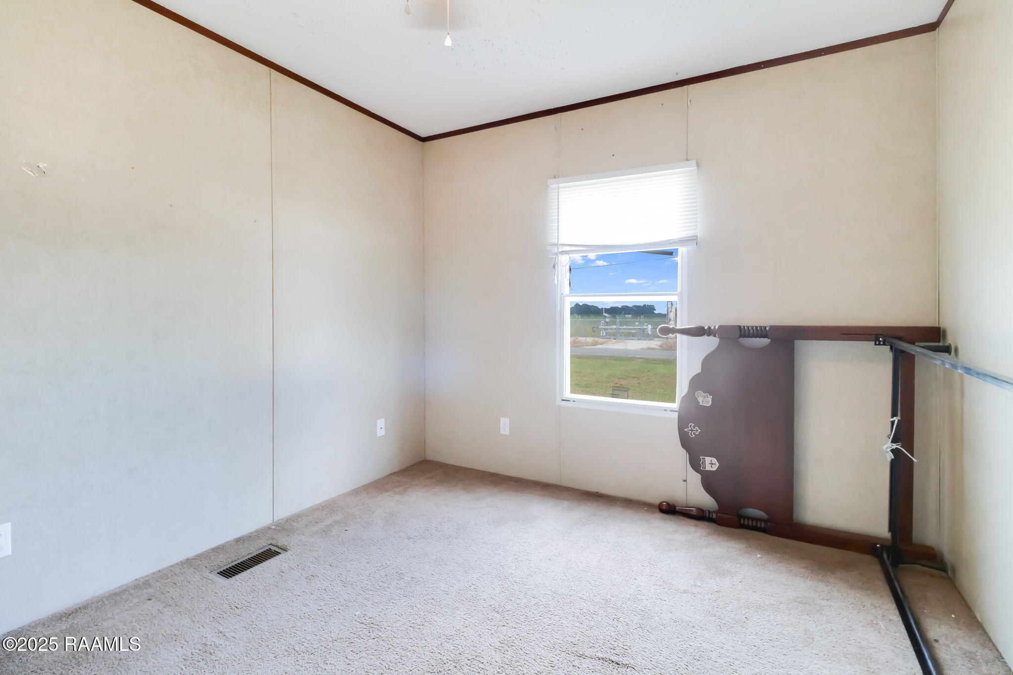 4807 Albert Road Abbeville, LA 70510 - Photo 7 of 11 10-web-or-mls-4807 Albert Rd-10