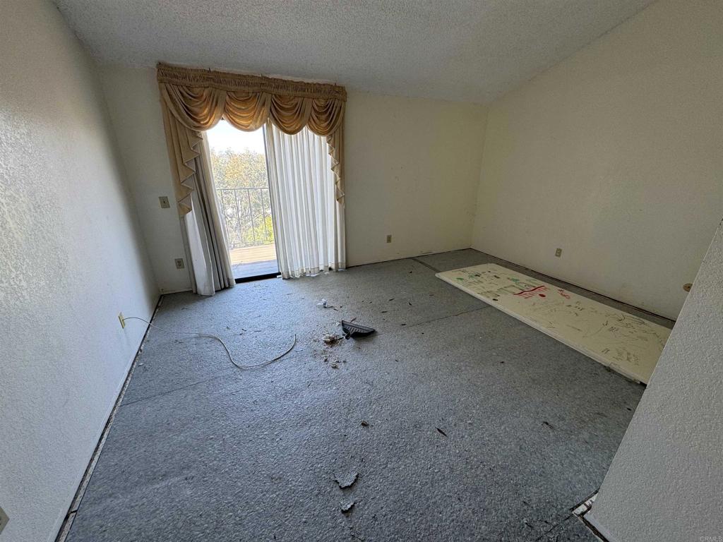 2845 Cottingham Street Oceanside, CA 92054 - Photo 7 of 11 a view of a room with window