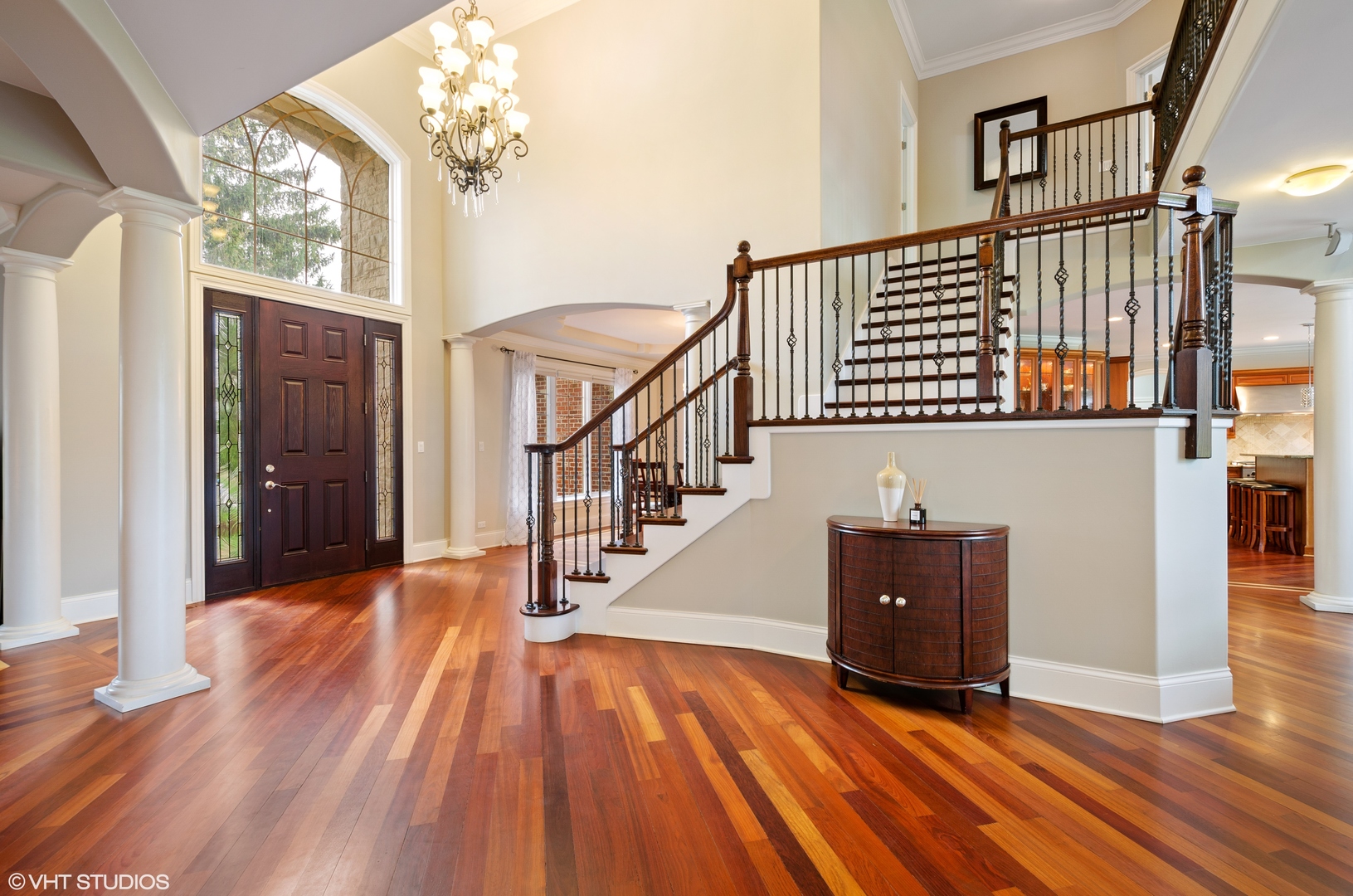 2023 North Summit Street Wheaton, IL 60187 - Photo 4 of 30