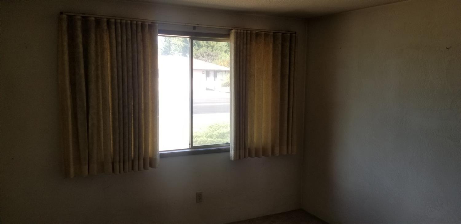 2142 Delta Waters Road Medford, OR 97504 - Photo 16 of 21 Additional Photo