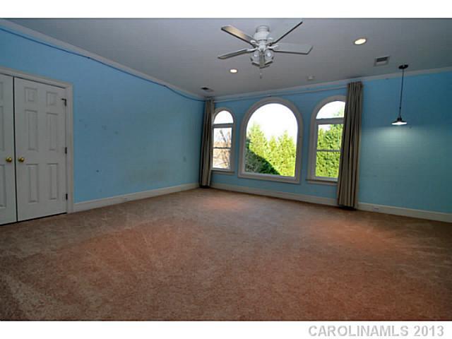 3734 Providence Manor Road Charlotte, NC 28270 - Photo 14 of 21 Gallery Image 14