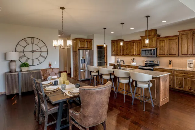 $749,000 | 7866 Chickasaw Circle, Breezy Point, MN 56472