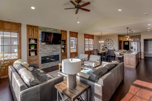 $749,000 | 7866 Chickasaw Circle, Breezy Point, MN 56472