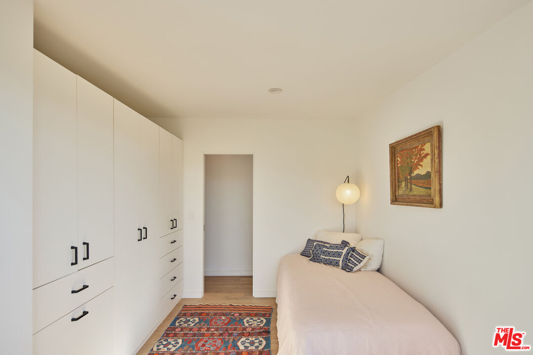 29500 Heathercliff Road, Unit 225 Malibu, CA 90265 - Photo 17 of 33