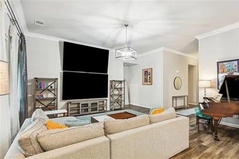 $299,000 | 120 Lakeshore Village South, Slidell, LA 70461