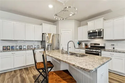 $299,000 | 120 Lakeshore Village South, Slidell, LA 70461