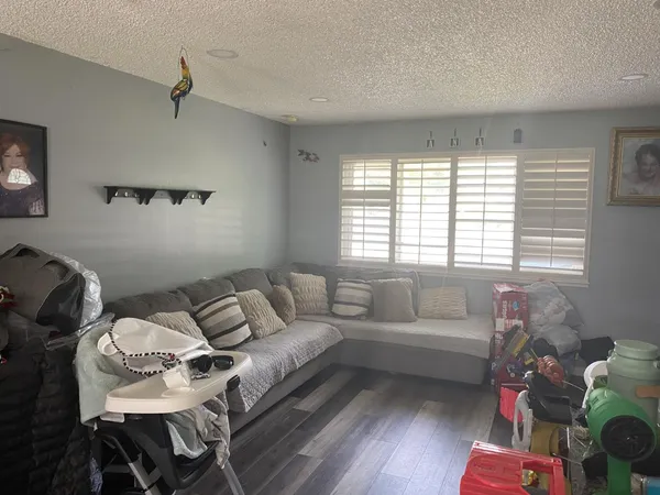 $349,900 | 7000 Forman Way, Sacramento, CA 95828