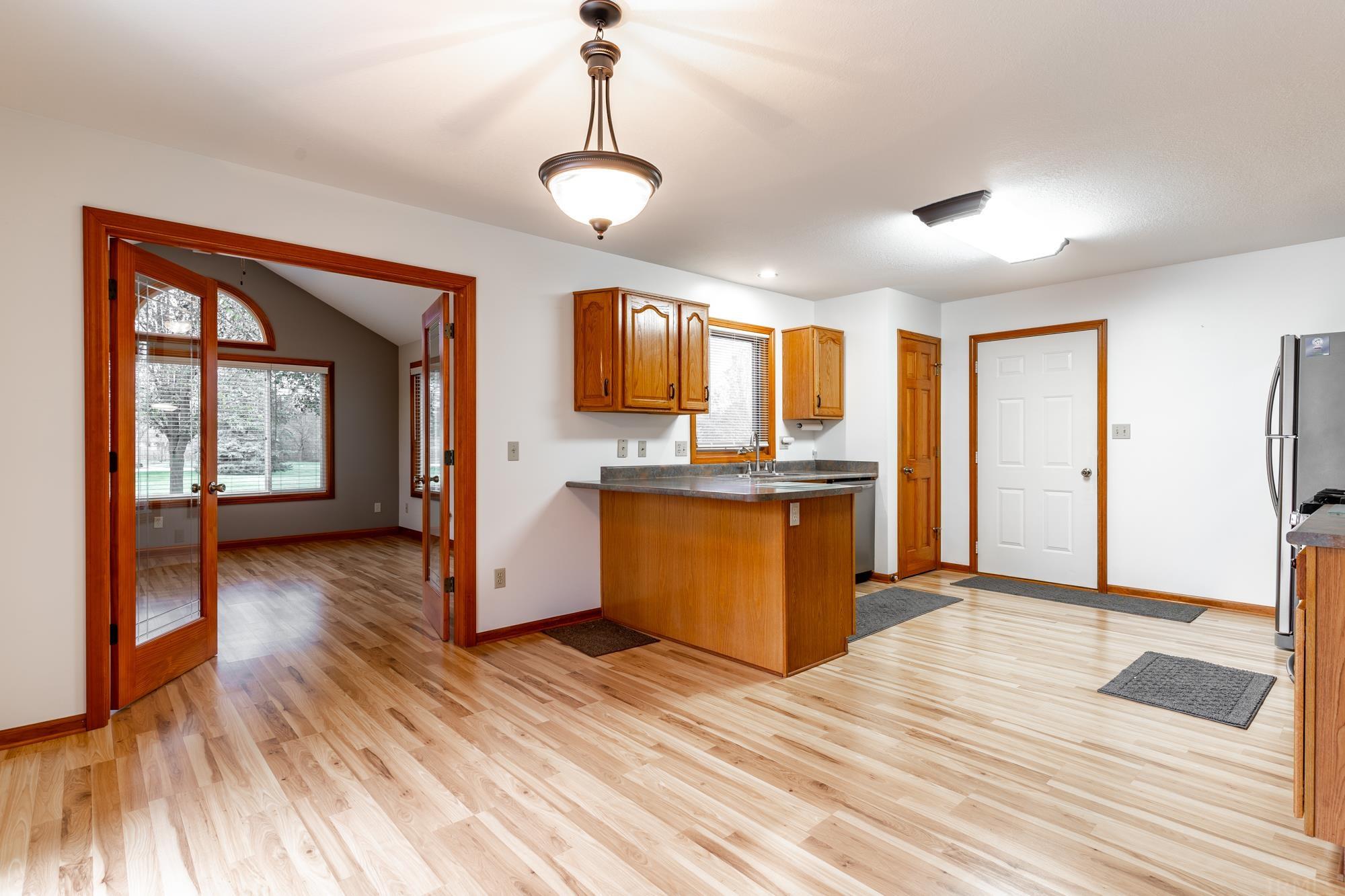8330 Trier Road Fort Wayne, IN 46815 - Photo 4 of 36 Gallery Image 4