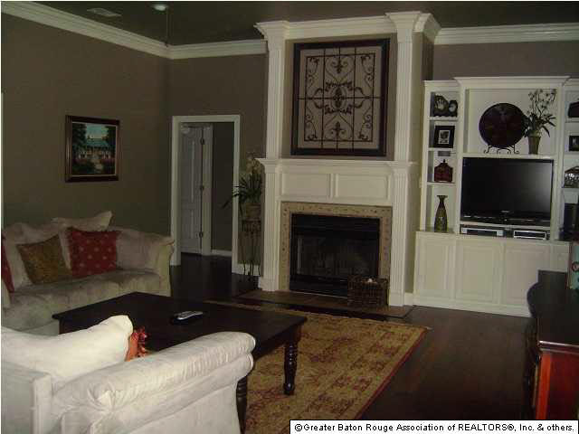 44324 Erwin Villar Road Prairieville, LA 70769 - Photo 4 of 21 Gallery Image 4