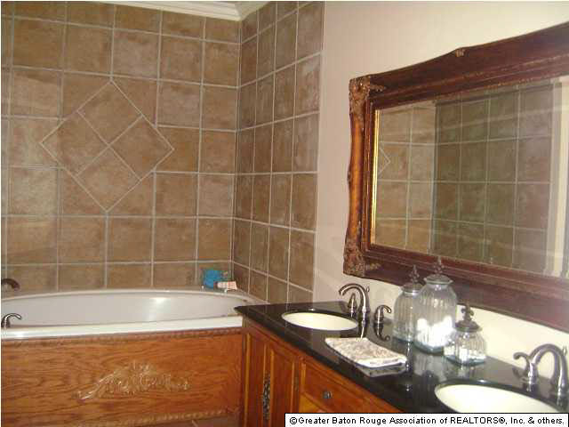 44324 Erwin Villar Road Prairieville, LA 70769 - Photo 10 of 21 Gallery Image 10