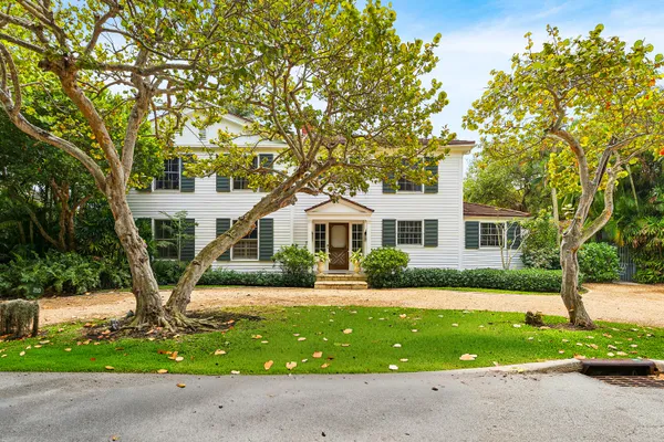 $11,500,000 | 210 Merrain Road, Palm Beach, FL 33480