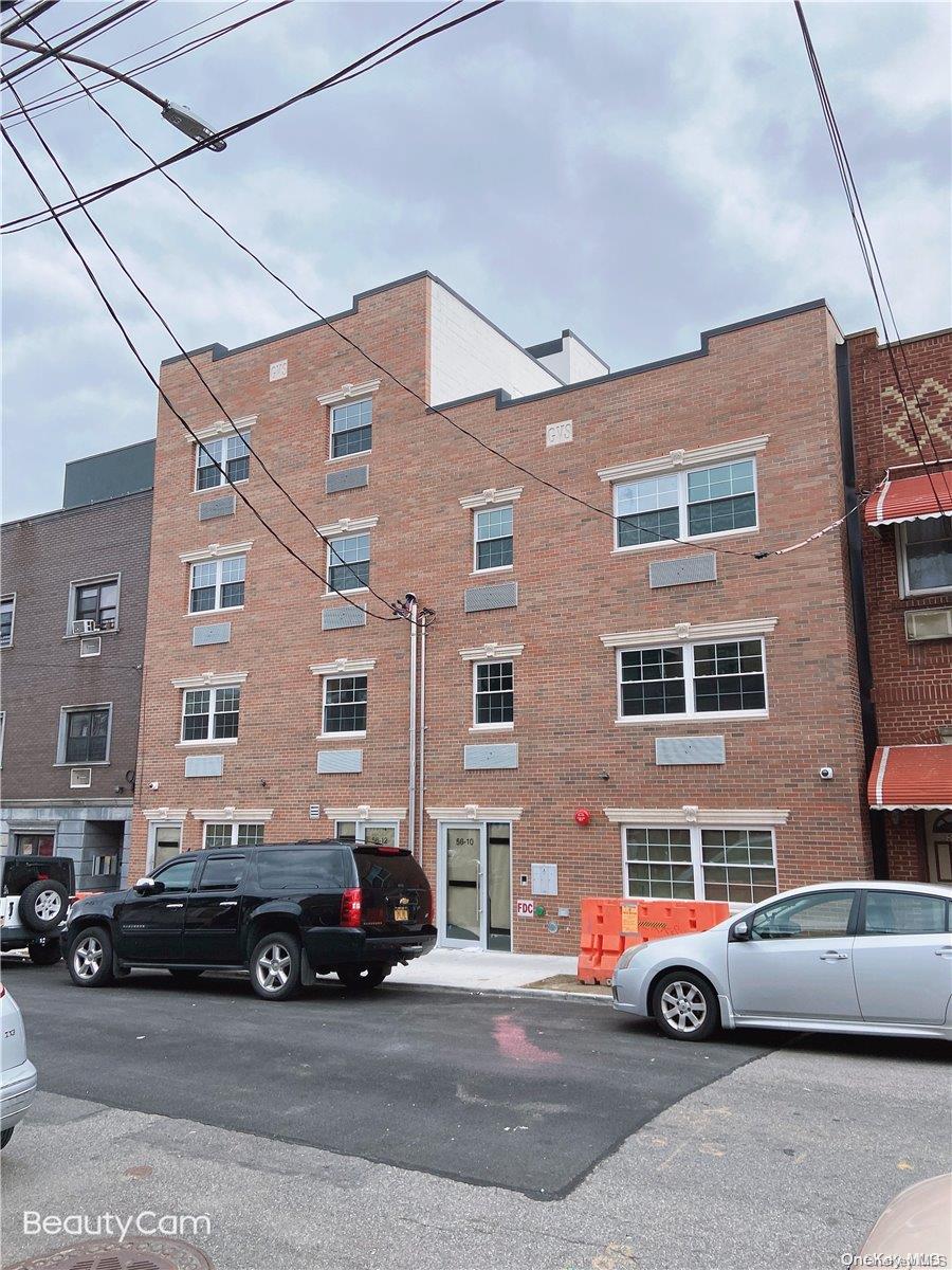 a car parked in front of a building