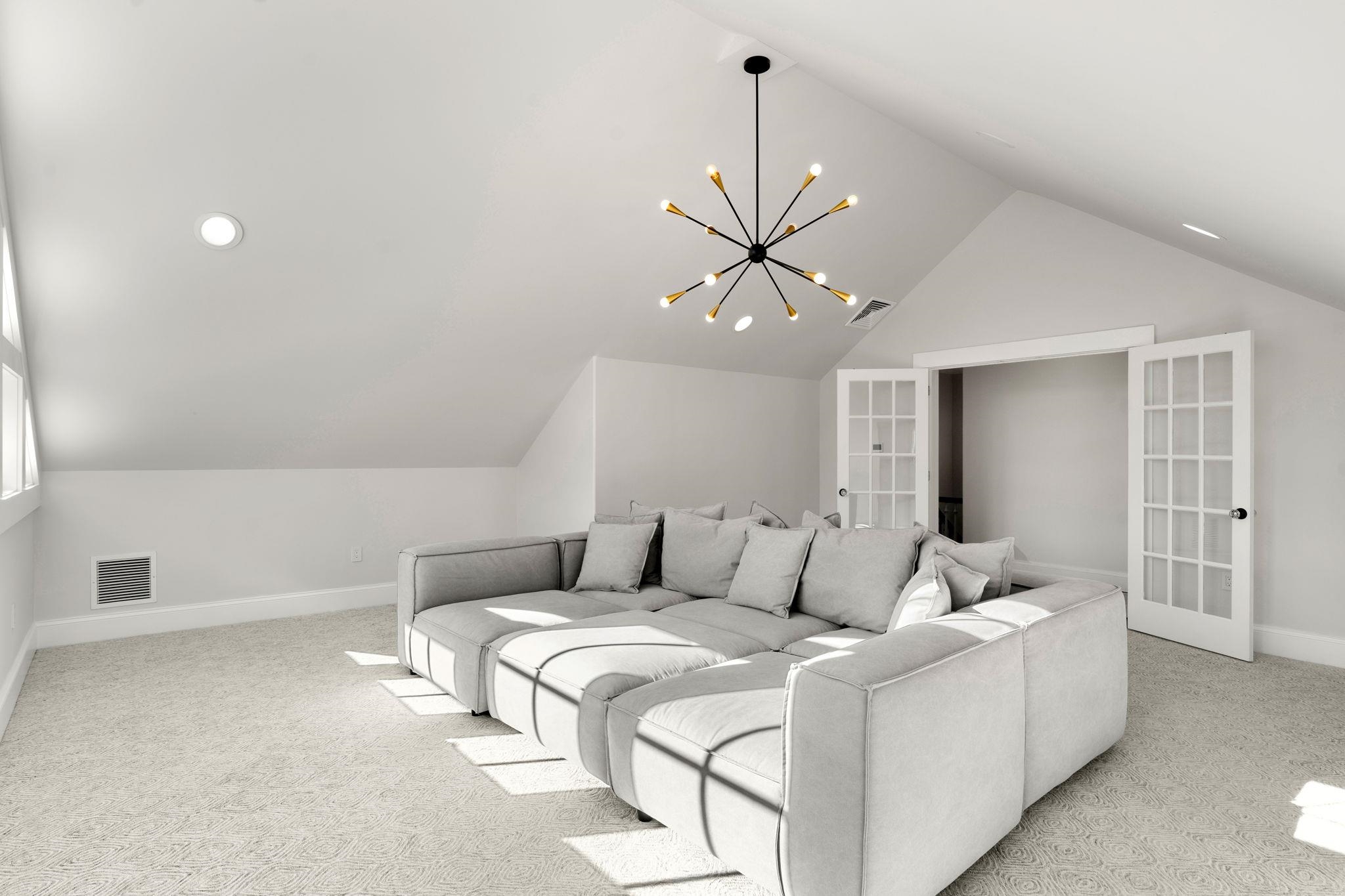 34 Pine Street Exeter, NH 03833 - Photo 32 of 47