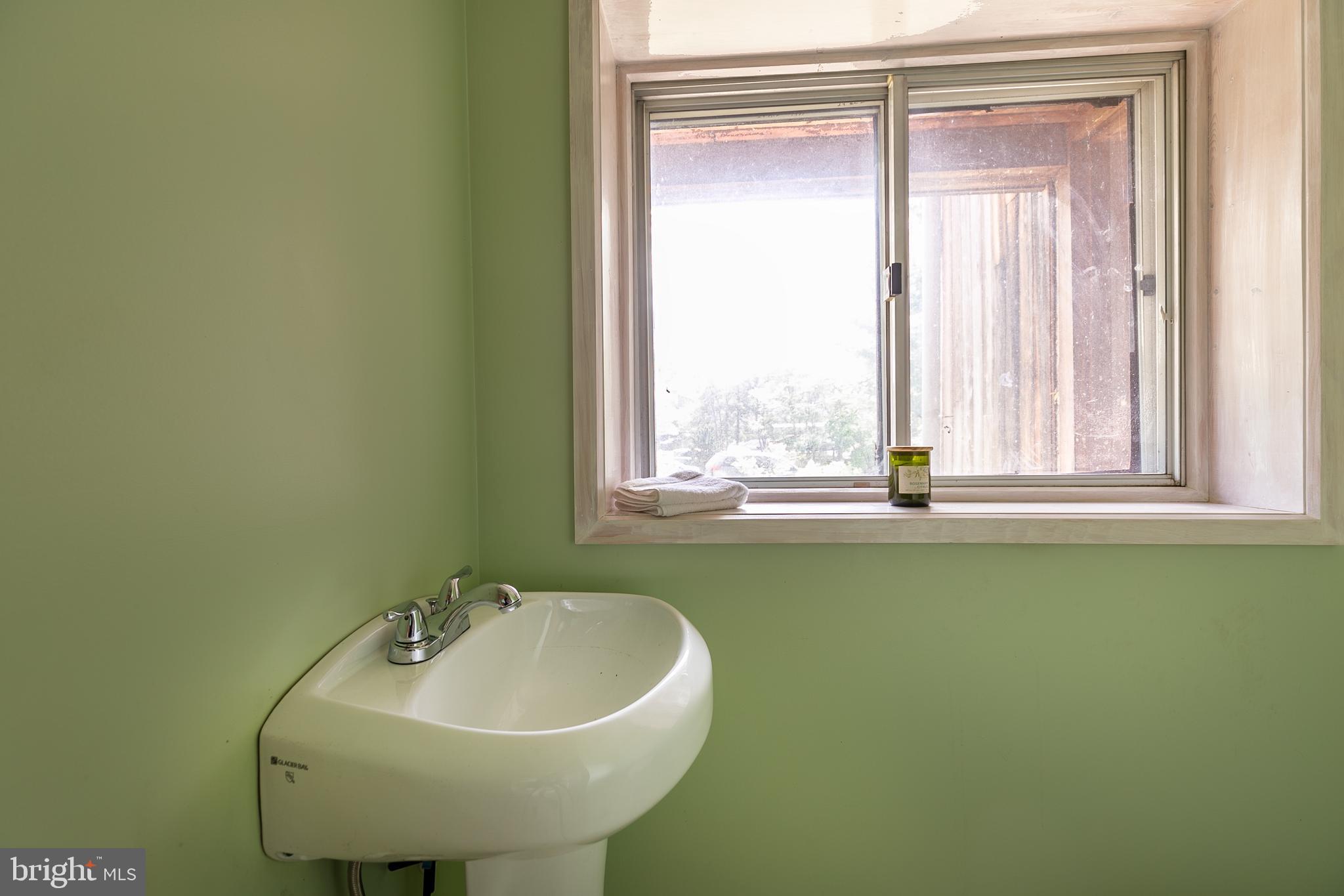1432 Ravine Way Arnold, MD 21012 - Photo 34 of 50 Lower level full bath.