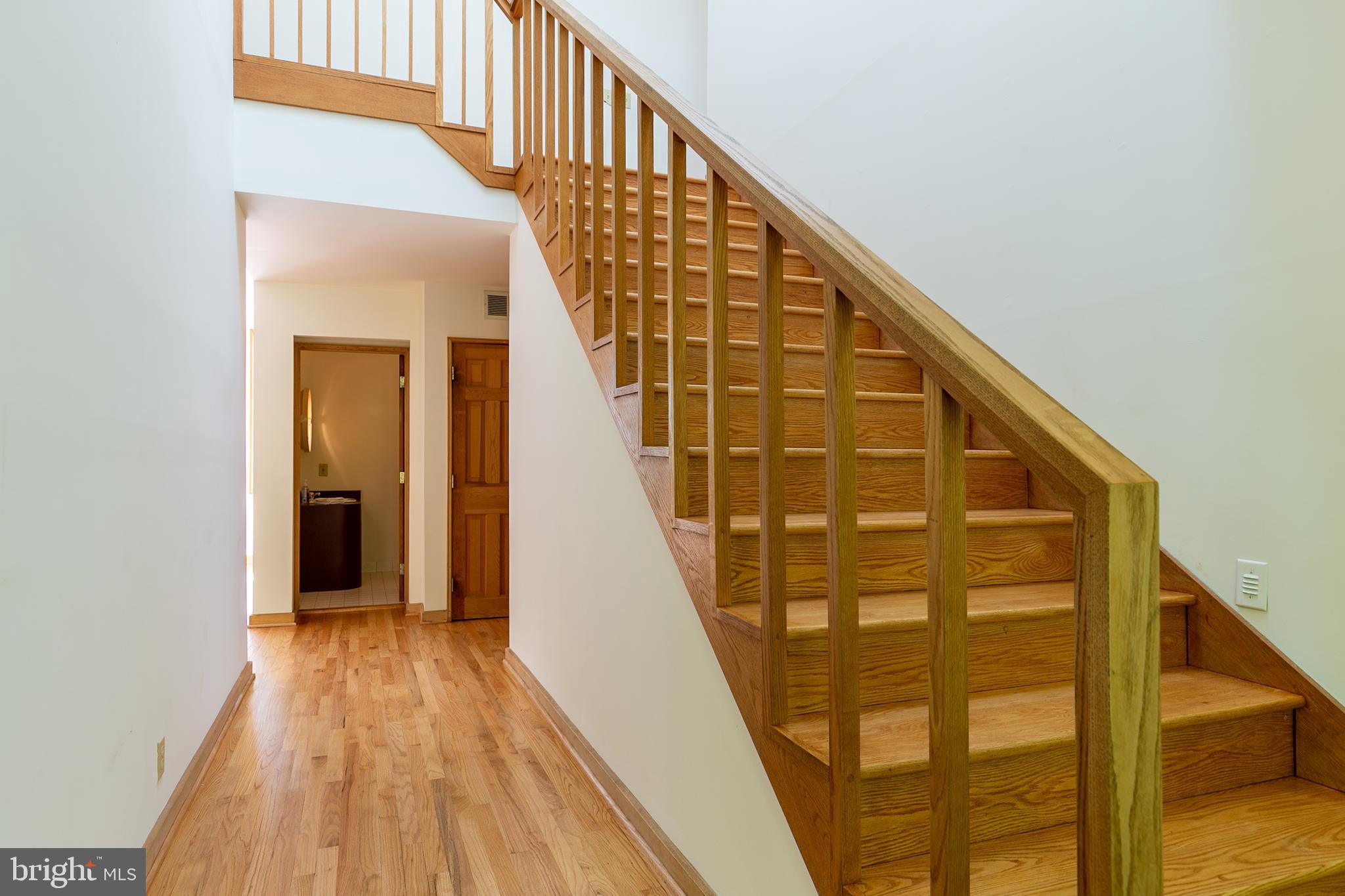 1432 Ravine Way Arnold, MD 21012 - Photo 6 of 50 Welcoming foyer with wide staircase.