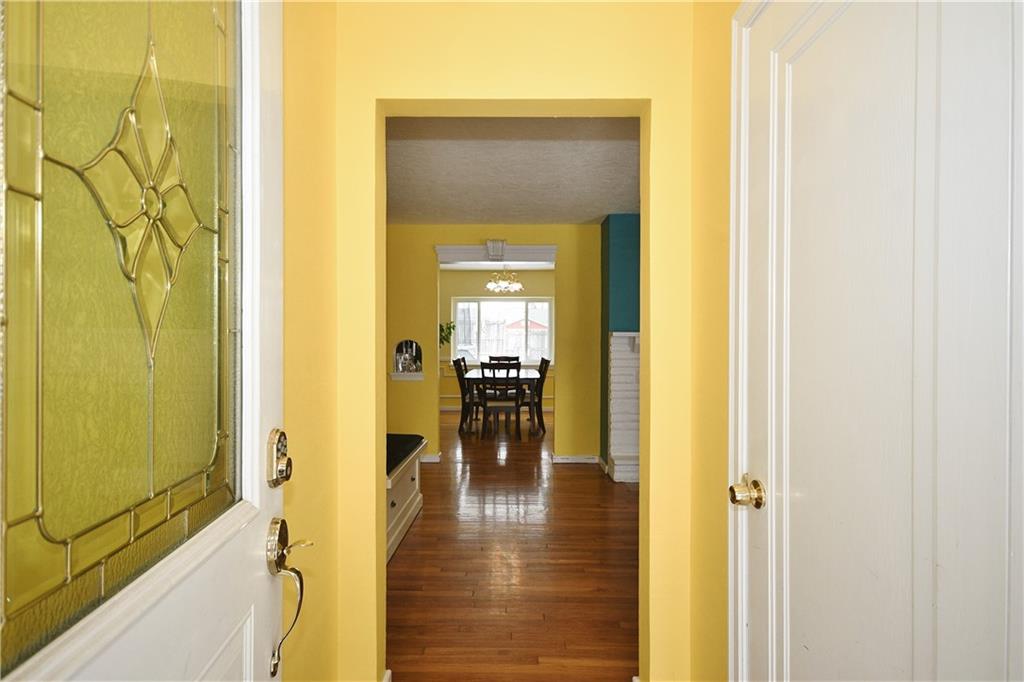 1707 Elderslee Road Baldwin, PA 15227 - Photo 1 of 19 Gallery Image 1