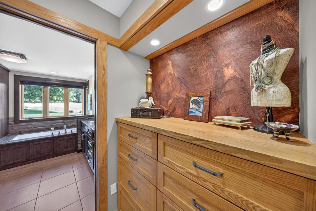 5185 Meadow Crossing Road Southwest Rochester, MN 55902 - Photo 28 of 72