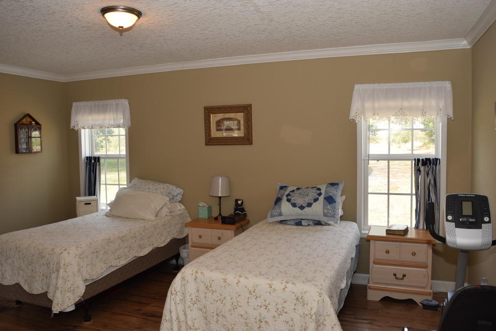 1001 Mountain View Road Anderson, SC 29626 - Photo 9 of 32 Gallery Image 9
