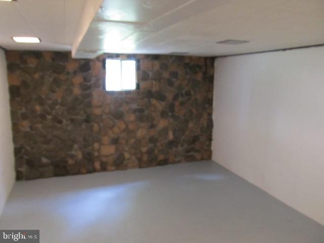 2006 Reservoir Road Reading, PA 19604 - Photo 22 of 25