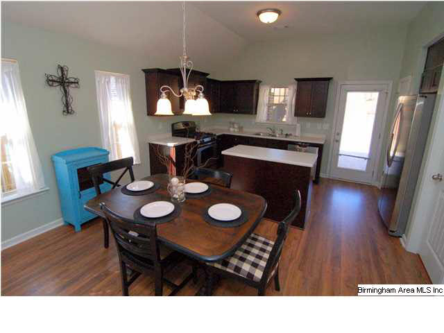 880 Cody Circle Fultondale, AL 35068 - Photo 3 of 14