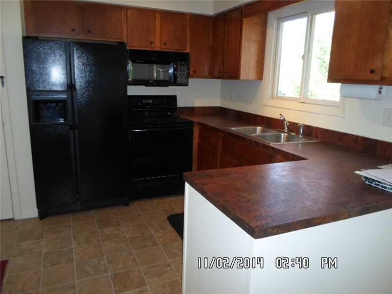 185 Ridge Road Freedom, PA 15042 - Photo 3 of 12 Kitchen.