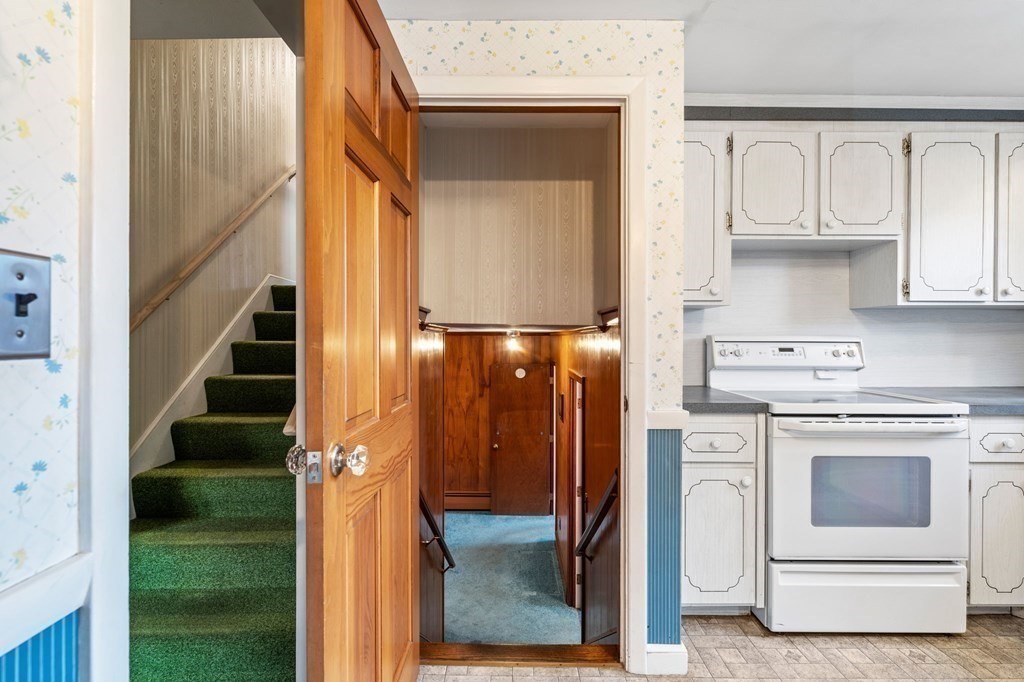 11 Christopher Drive Milton, MA 02186 - Photo 12 of 34 a view of entryway and kitchen
