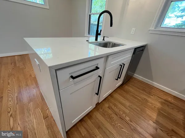 $3,900 | 327 Whittier Street Northwest, Washington, DC 20012