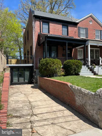 $3,900 | 327 Whittier Street Northwest, Washington, DC 20012