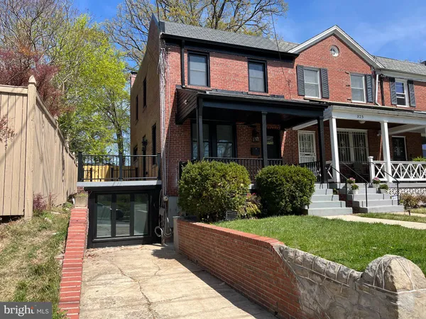 $3,900 | 327 Whittier Street Northwest, Washington, DC 20012
