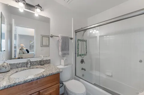 $699,950 | 377 East 2nd Street, Benicia, CA 94510