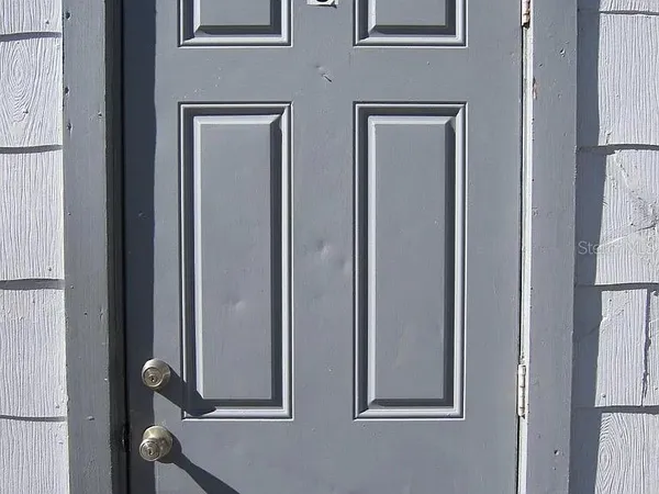 $1,000 | 28 North Grosse Avenue, Unit C, Tarpon Springs, FL 34689