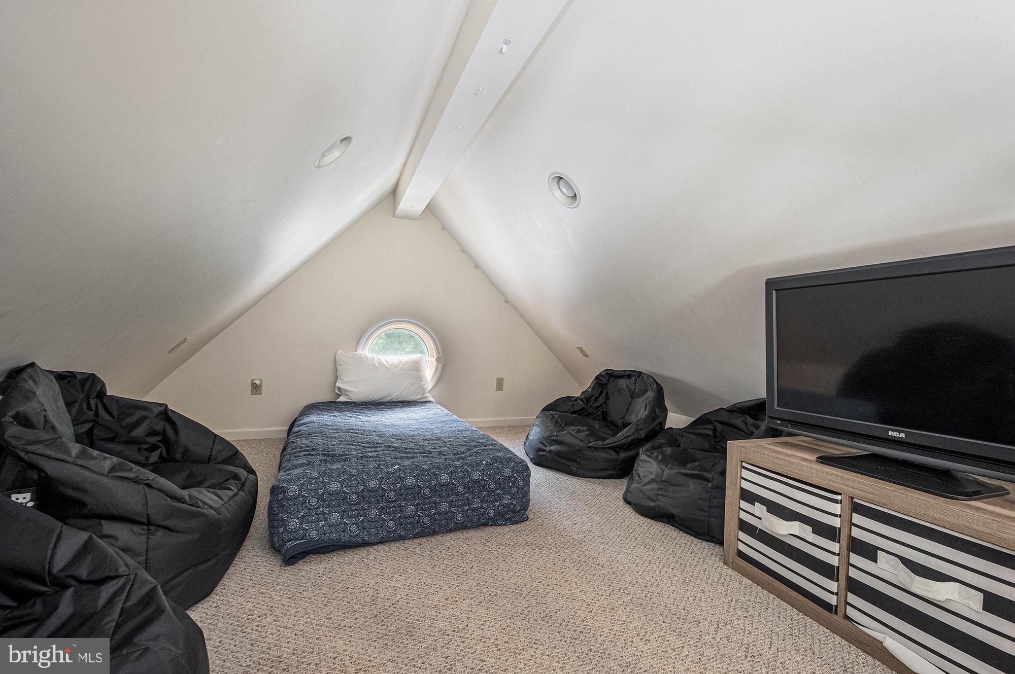 180 Roman Ridge Road, Unit 18 Oakland, MD 21550 - Photo 36 of 55 Gallery Image 36