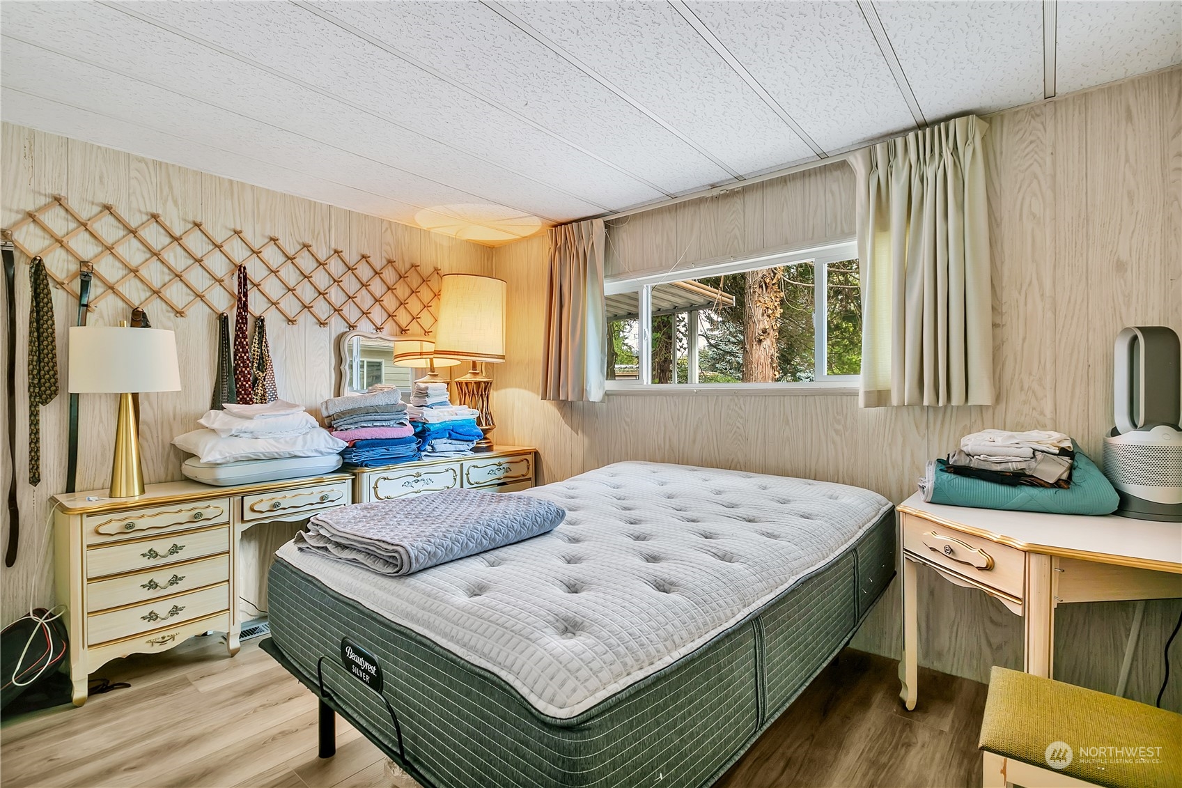 11503 155th Avenue Southeast Renton, WA 98059 - Photo 13 of 16