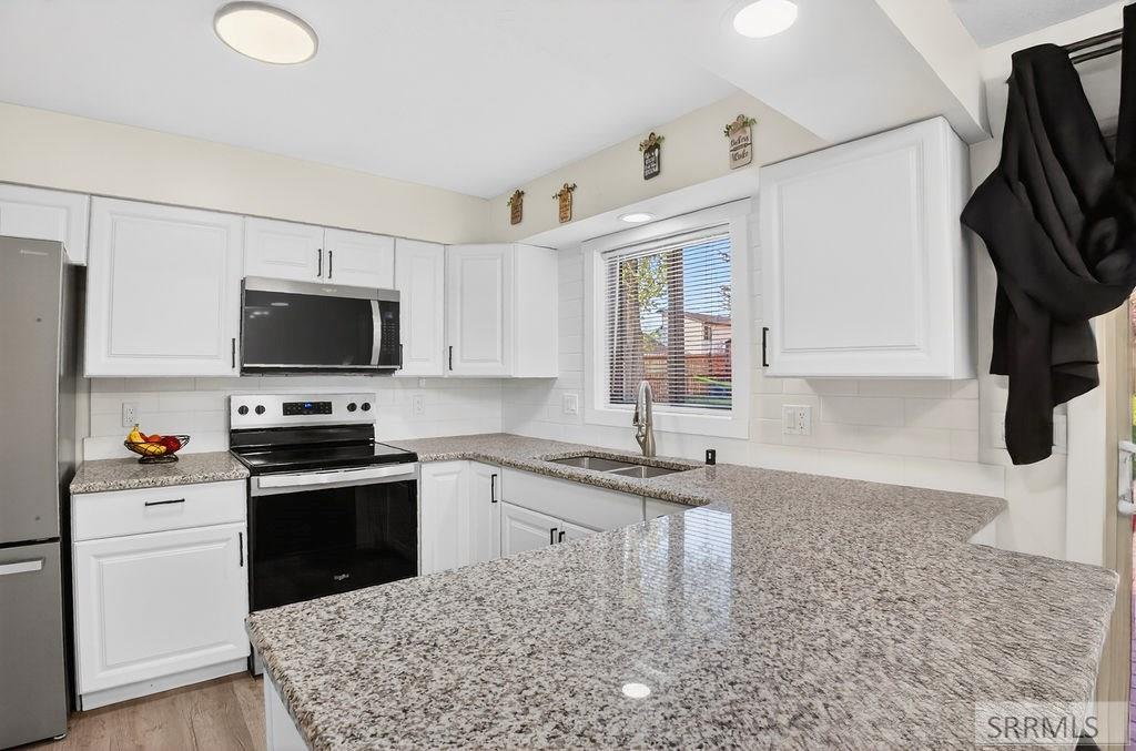 1634 Glacier Street Pocatello, ID 83201 - Photo 12 of 47